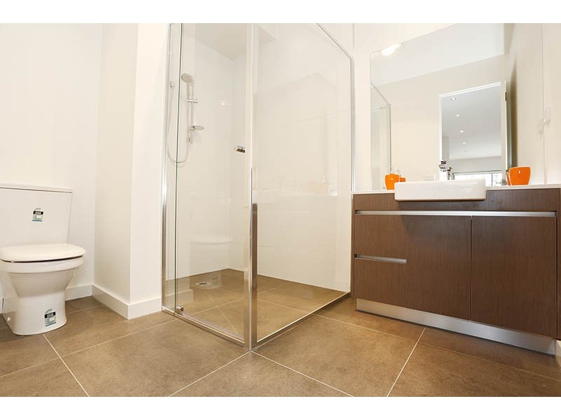 1/150 Donald Street, Brunswick VIC 3056