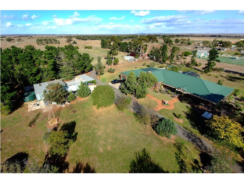 1395 Dohertys Road, Mount Cottrell VIC 3024