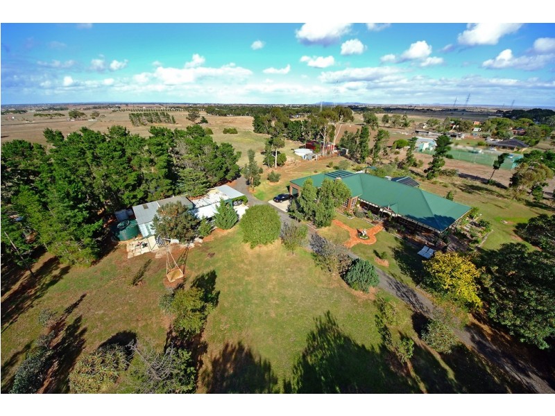 1395 Dohertys Road, Werribee VIC 3030