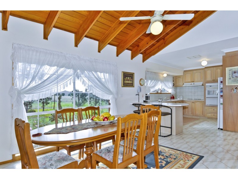 665 Davis Road, Werribee VIC 3030