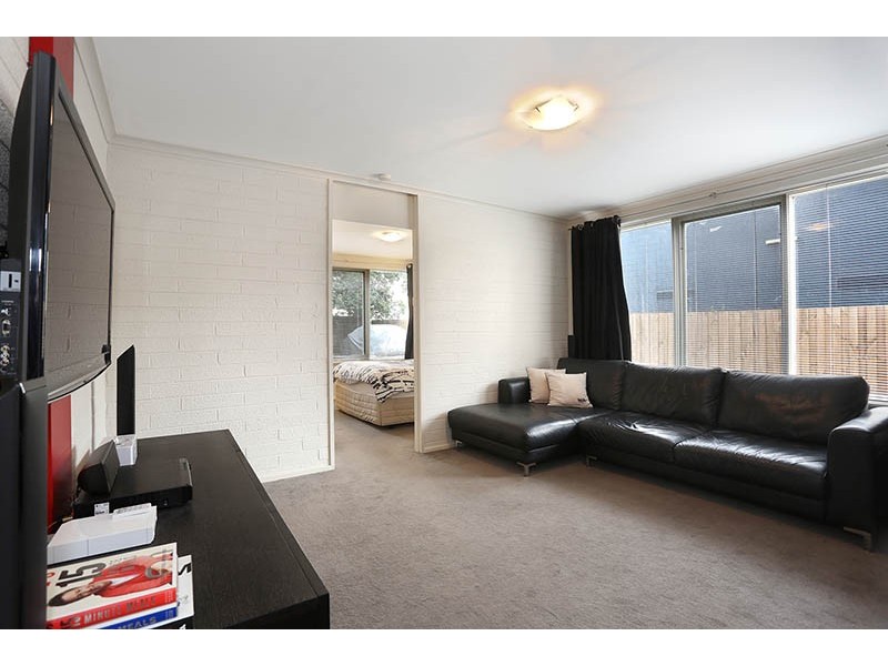 4/10 Station Street, Fairfield VIC 3078