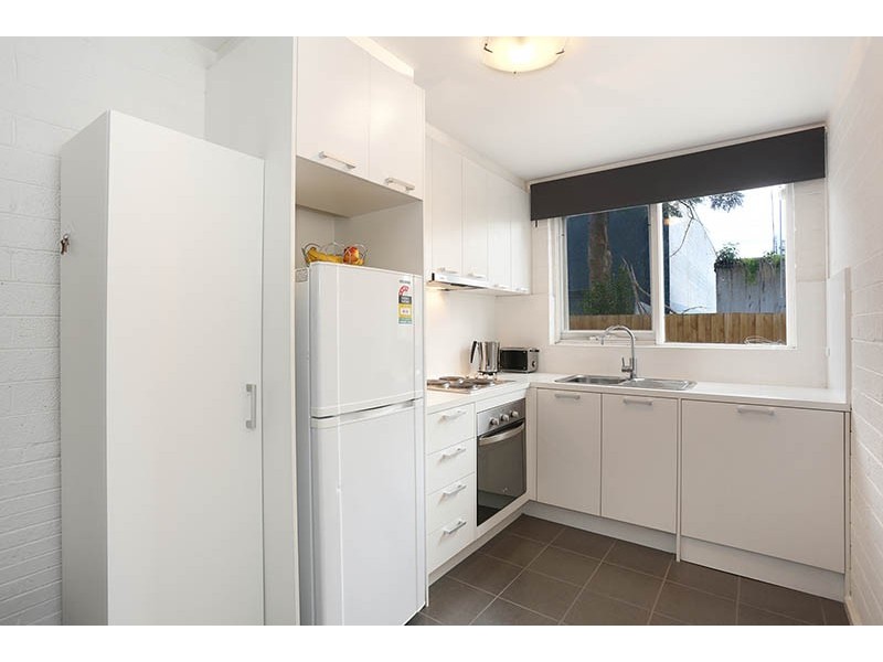 4/10 Station Street, Fairfield VIC 3078