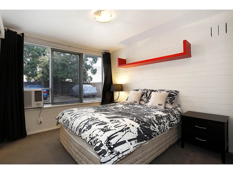 4/10 Station Street, Fairfield VIC 3078