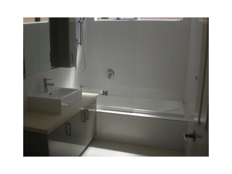 4/28 Kendall Street, Coburg VIC 3058