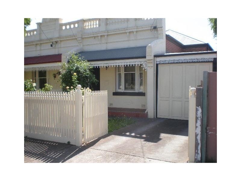 19a Clifton Grove, Coburg VIC 3058