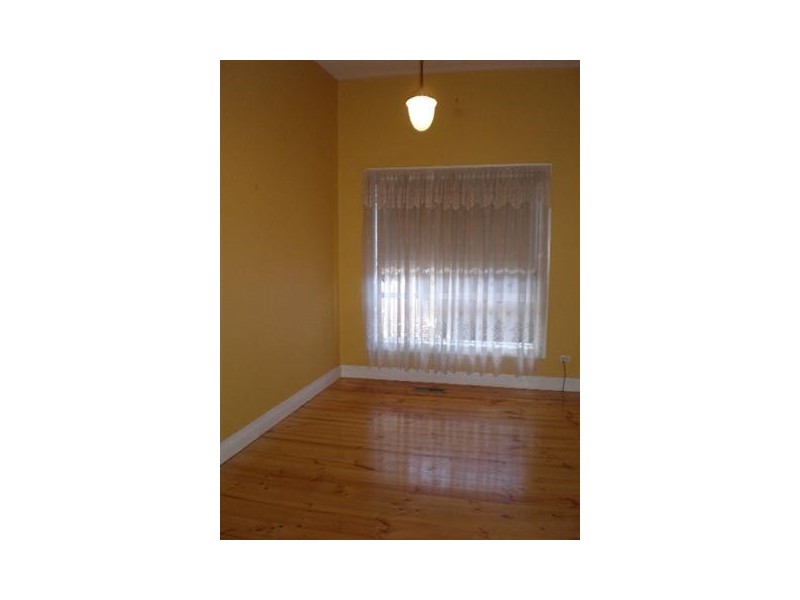 19a Clifton Grove, Coburg VIC 3058