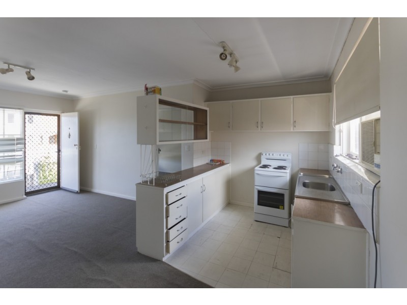 9/3 Guthrie Street, Brunswick West VIC 3055