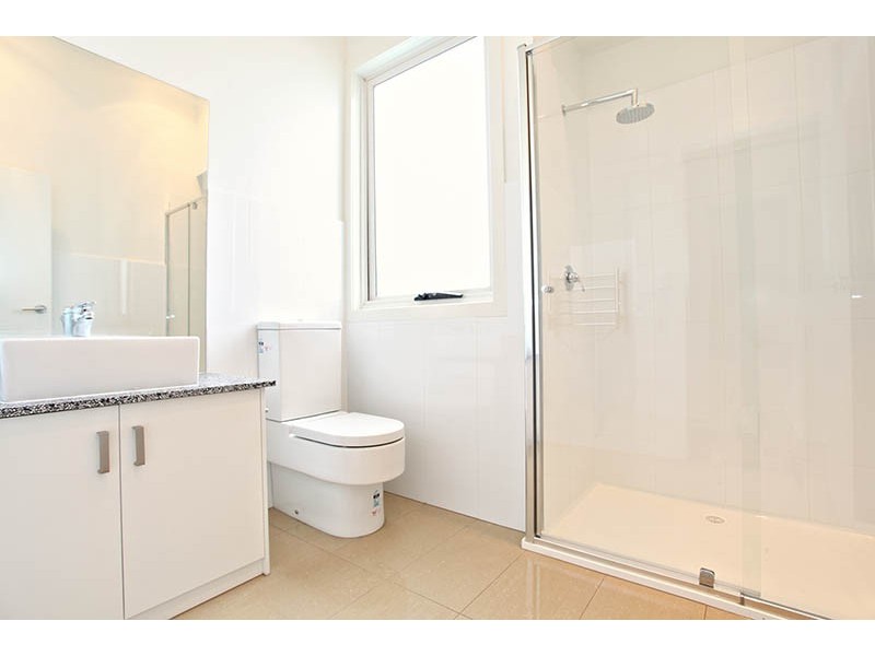 6/2 Cumming Street, Brunswick VIC 3056