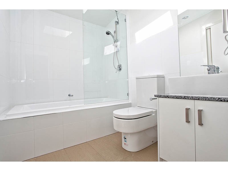 6/2 Cumming Street, Brunswick VIC 3056