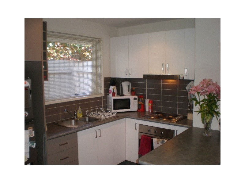 1/32 Cassels Road, Brunswick VIC 3056