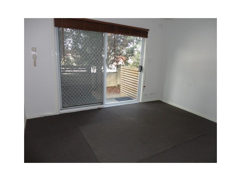 1/345 Moreland Road, Coburg VIC 3058