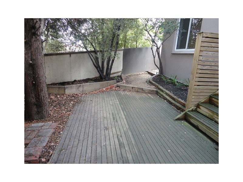 1/345 Moreland Road, Coburg VIC 3058