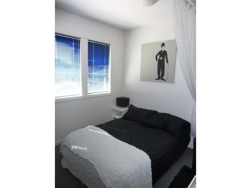 27/117 Bouverie Street, Carlton VIC 3053