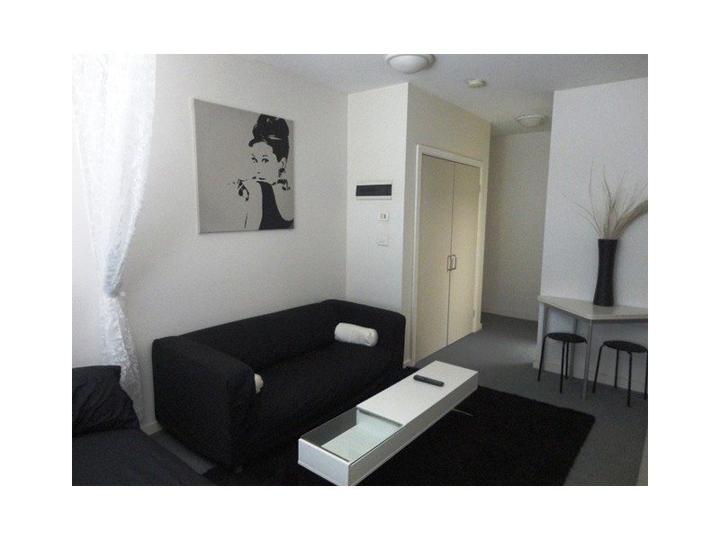 27/117 Bouverie Street, Carlton VIC 3053