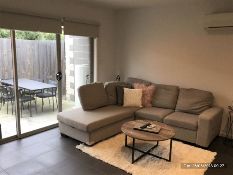 3/15 Maude Avenue, Glenroy VIC 3046