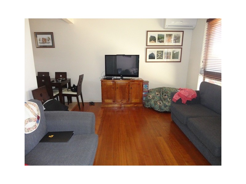 2/228 Reynard Street, Coburg VIC 3058