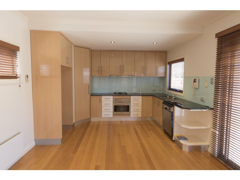 2b Portland Street, Coburg VIC 3058