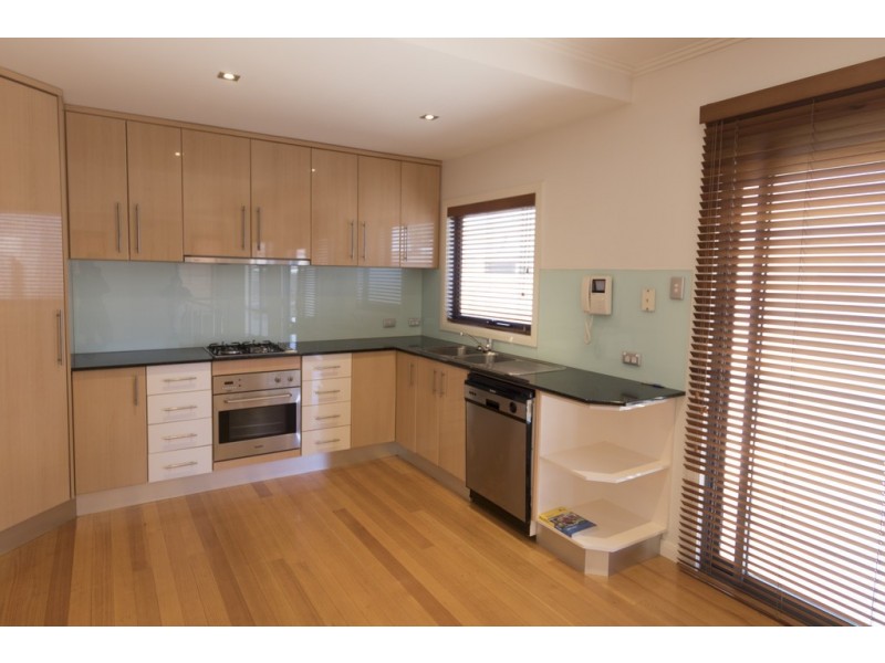 2b Portland Street, Coburg VIC 3058