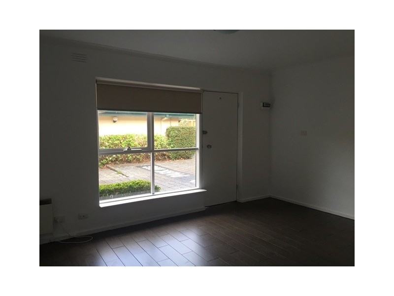 10/104 Tinning Street, Brunswick VIC 3056
