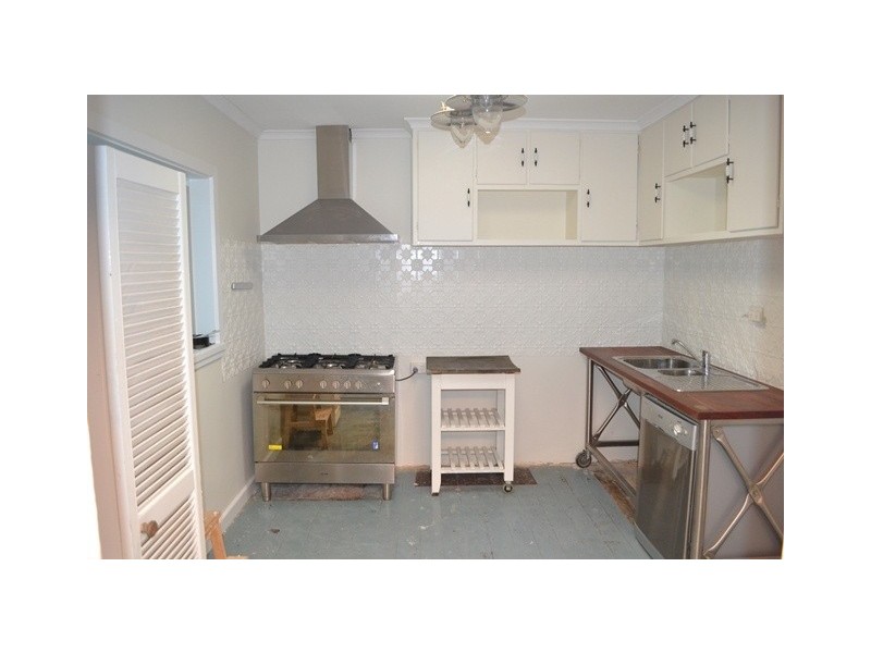 18 Hunter Street, Brunswick West VIC 3055