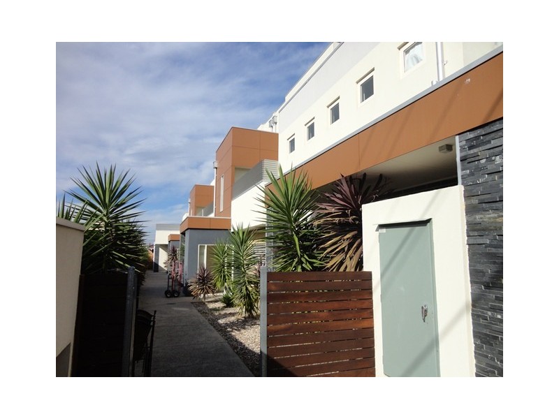 3/6 Inverness Street, Brunswick East VIC 3057