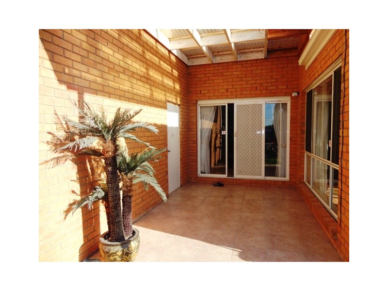 5 Jika Street, Coburg VIC 3058