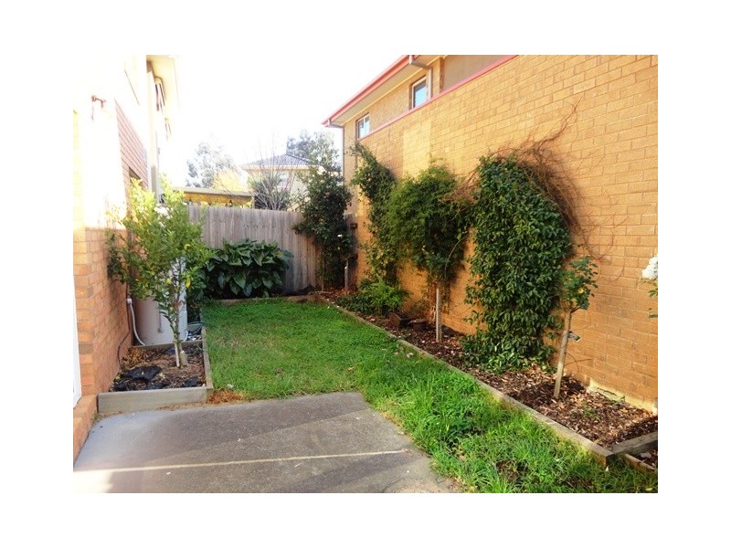 5 Jika Street, Coburg VIC 3058