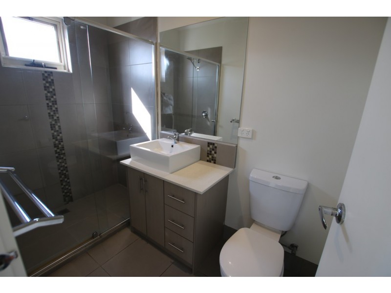 1/6 Inverness Street, Brunswick VIC 3056
