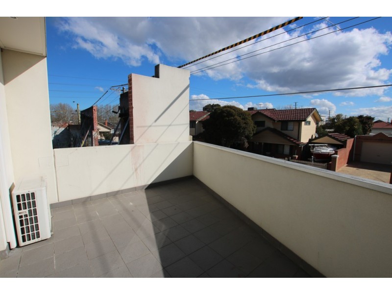 1/6 Inverness Street, Brunswick VIC 3056