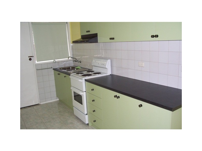 2/24 Mashoobra Street, Coburg North VIC 3058