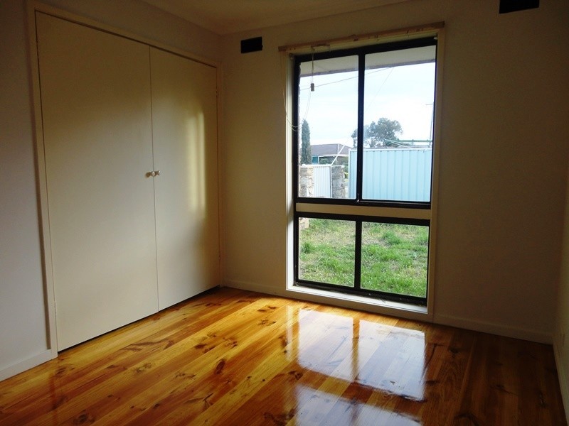 16 Licence Street, Diggers Rest VIC 3427