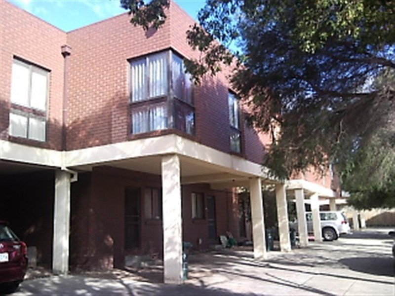 3/474 Albion Street, Brunswick West VIC 3055