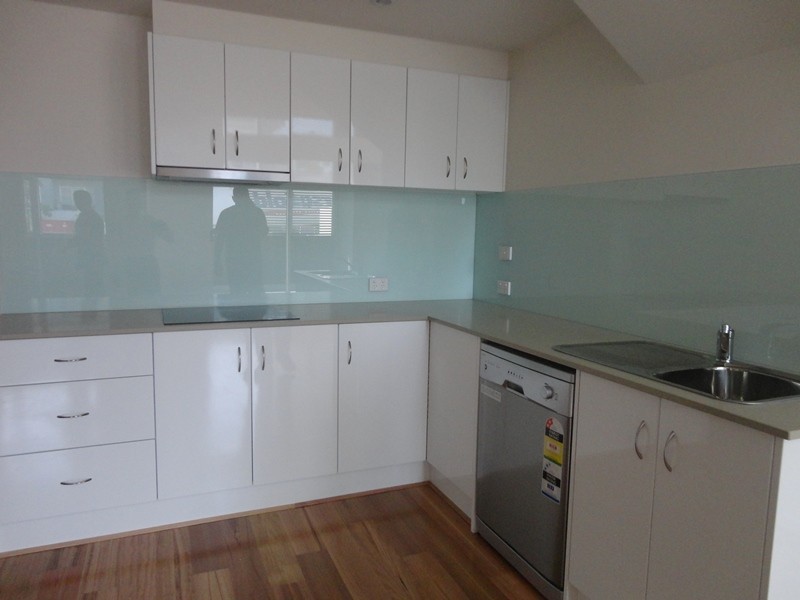 1/7-9 Bell Street, Coburg VIC 3058