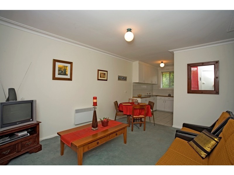 11/12-14 Surrey Street, Pascoe Vale VIC 3044