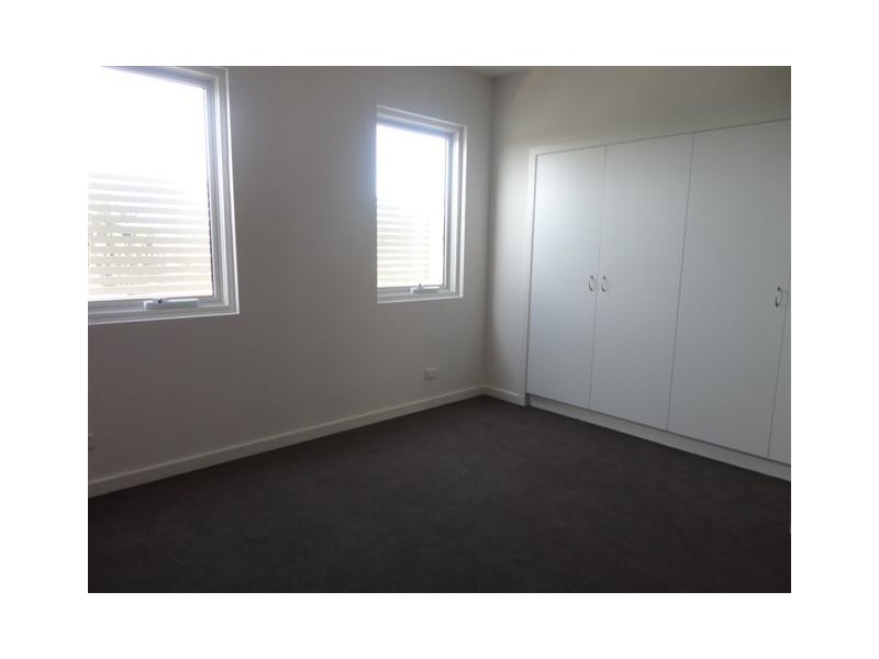 4/7-9 Bell Street, Coburg VIC 3058