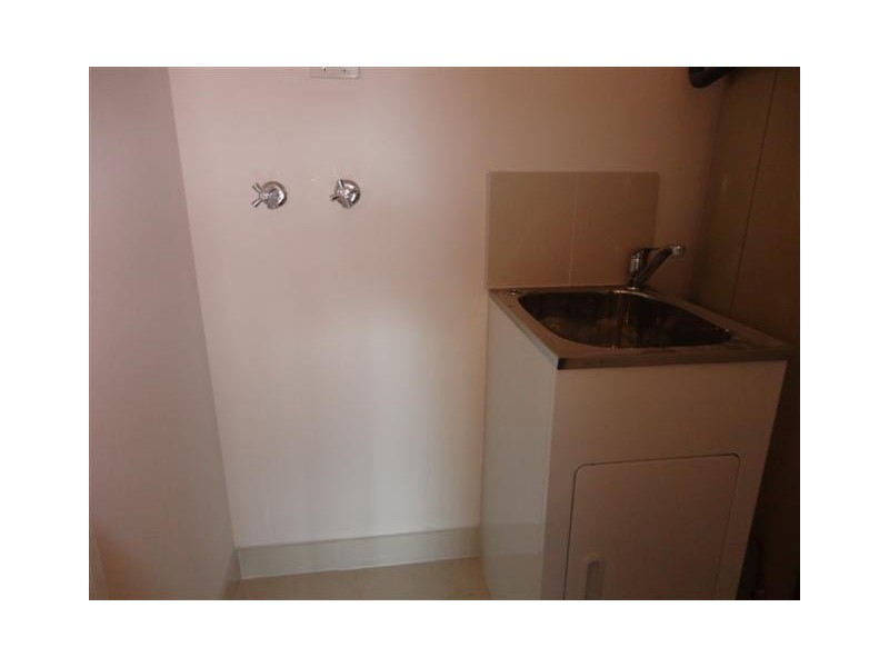 4/7-9 Bell Street, Coburg VIC 3058