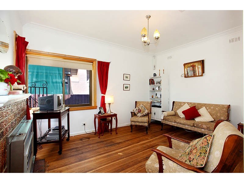 19 Kingsford Avenue, Coburg North VIC 3058