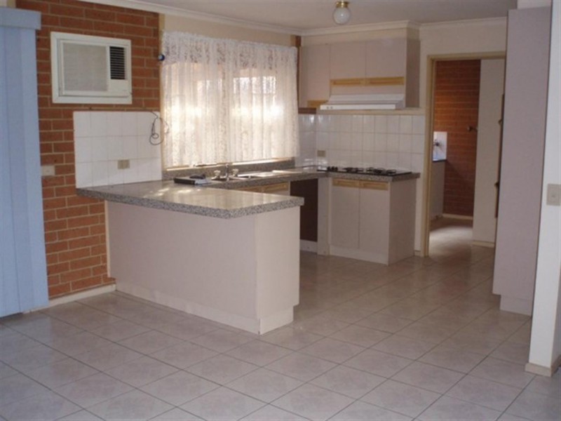 1 Nicholson Crescent, Meadow Heights VIC 3048