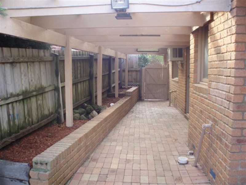 1 Nicholson Crescent, Meadow Heights VIC 3048