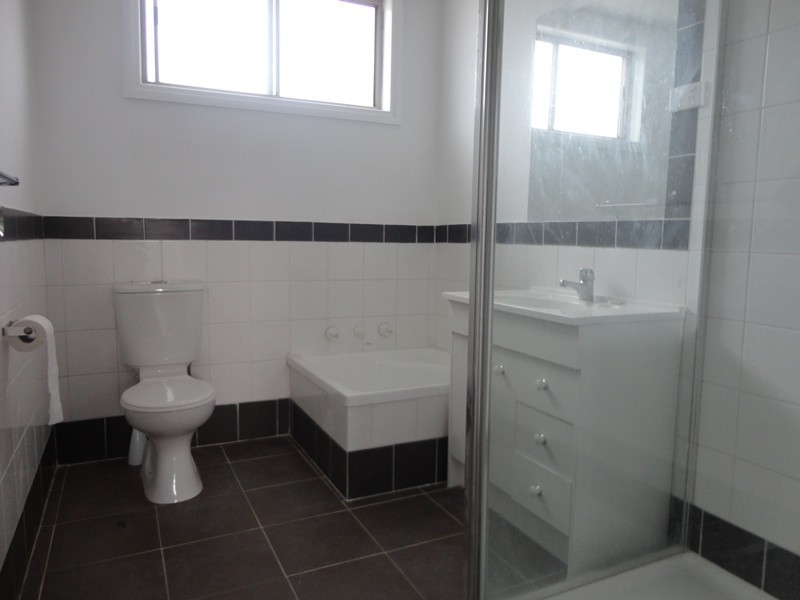 1b Eastgate Street, Pascoe Vale VIC 3044