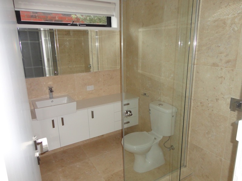 1/68 DeCarle Street, Brunswick VIC 3056