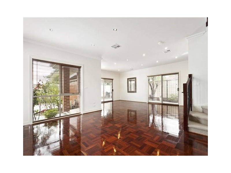 176A Oriel Road, Heidelberg West VIC 3081