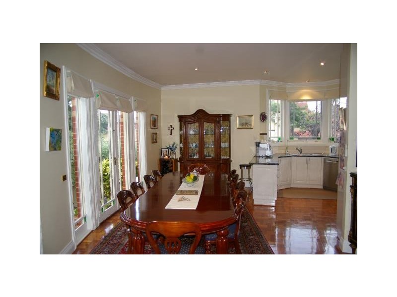 18 Carson Street, Kew VIC 3101