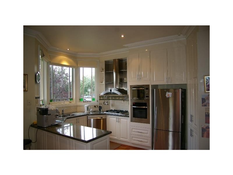 18 Carson Street, Kew VIC 3101