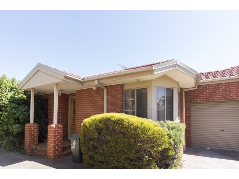 2/9 Balloan St, Coburg VIC 3058