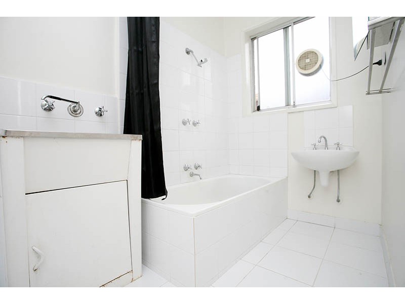 1/6 Hatfield Court, West Footscray VIC 3012