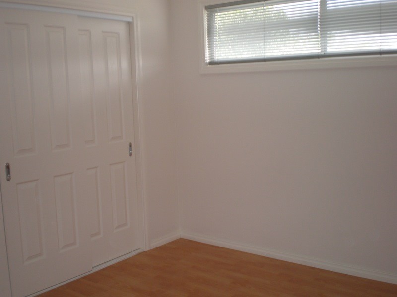 2/34 Lorenson Avenue, Coburg North VIC 3058