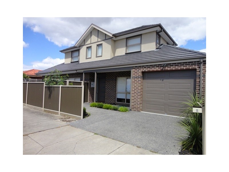 5 Bignell Street, Pascoe Vale VIC 3044