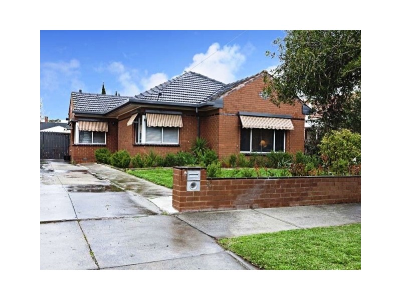 90 Balmoral Avenue, Pascoe Vale VIC 3044
