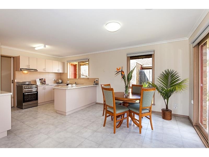 1 Ribbon Court, Mill Park VIC 3082